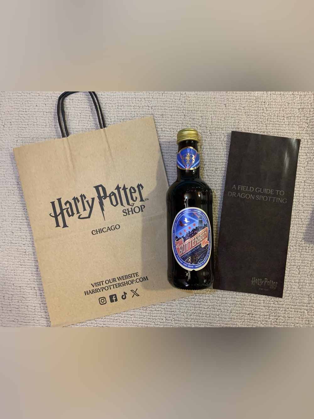 Harry Potter Chicago Exclusive Butterbeer bottle Souvenir Map Store Paper Bag